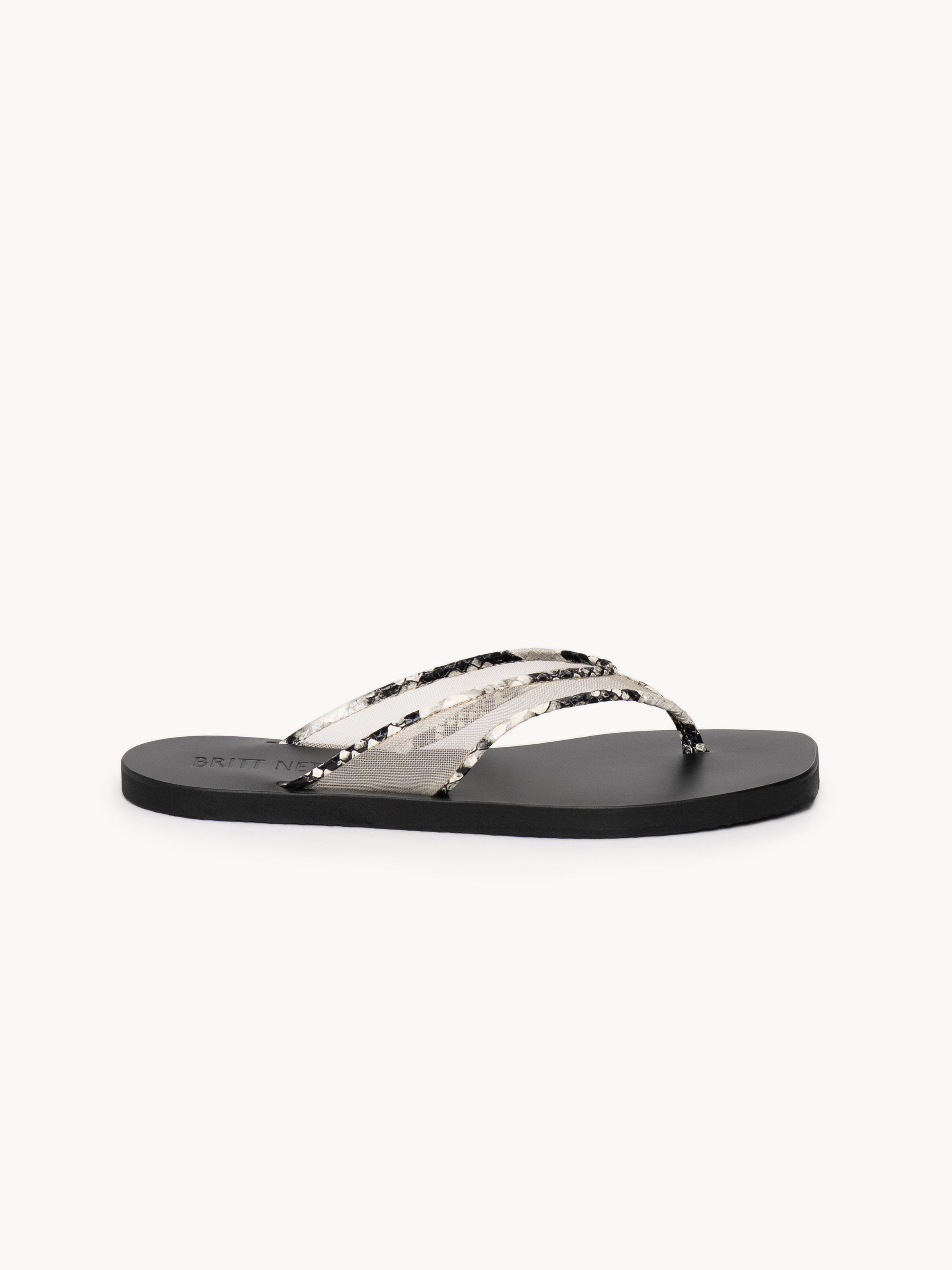 Seline Flat – Britt Netta
